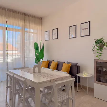 Апартаменты Vittorio Veneto - Spacious And Bright By Host Hero