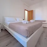 Διαμέρισμα Vittorio Veneto - Spacious And Bright By Host Hero