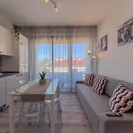 Vittorio Veneto - Spacious And Bright By Host Hero