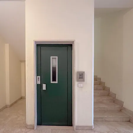 Vittorio Veneto - Spacious And Bright Apartment