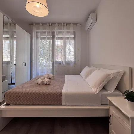 Vittorio Veneto - Spacious And Bright Apartment