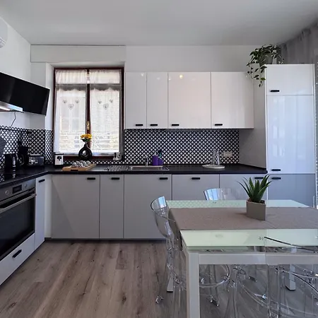 Vittorio Veneto - Spacious And Bright