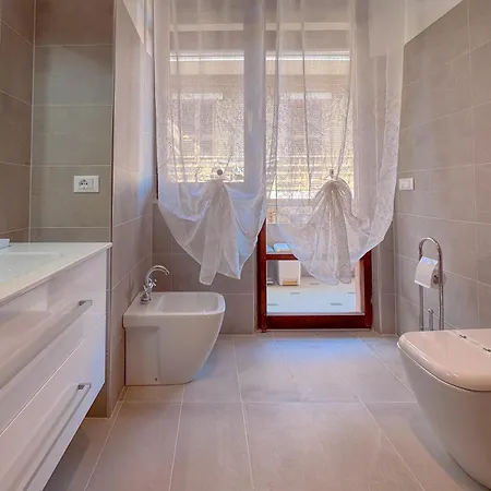 Vittorio Veneto - Spacious And Bright Apartment Civitanova Marche