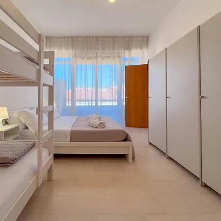 Vittorio Veneto - Spacious And Bright