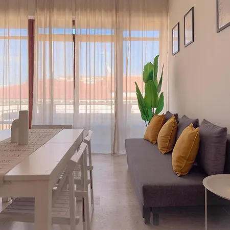 Vittorio Veneto - Spacious And Bright By Host Hero